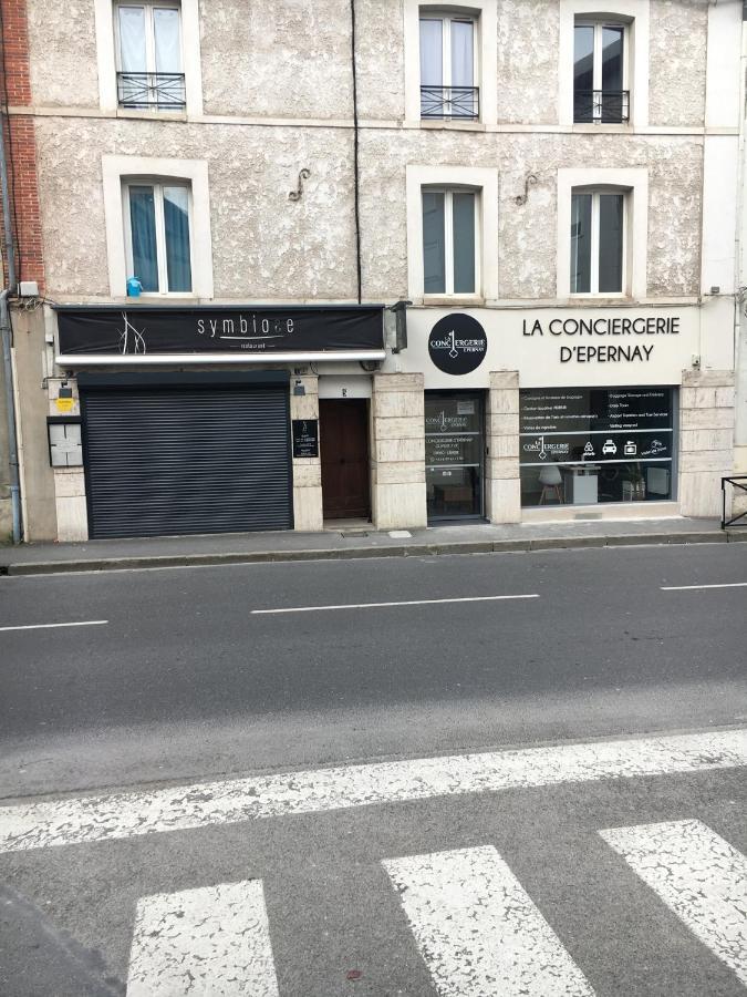 Le Champenois, Avenue De Champagne Apartment Epernay Exterior photo